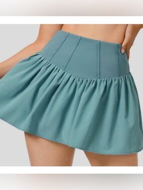 HALARA Seafoam Breezeful Corset High-Waist Skirt NWT Small